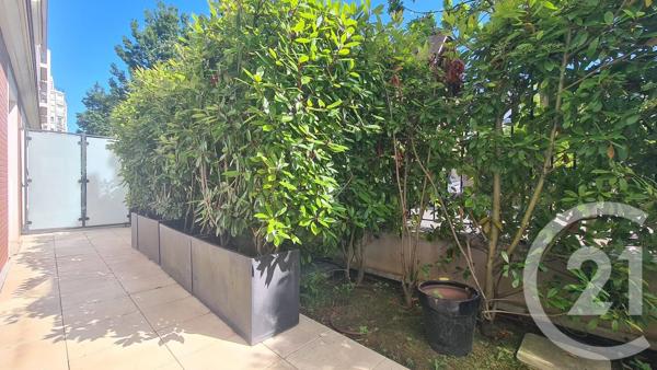 Appartement F2 à vendre  2 pièces - 41,73 m 2   NOGENT SUR MARNE  - 94