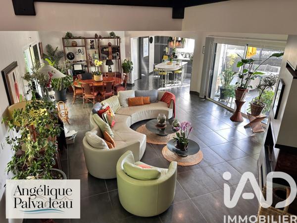 Maison à vendre 6 pièces 217 m² Clohars-Carnoët