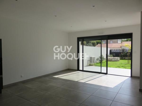 Maison neuve à louer à Longèves - 4 pièces, 3 chambres.