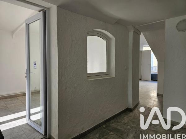 Immeuble à vendre 160 m² Épernon