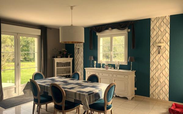 Maison à vendre    8 pièces • 265 m2 Condren