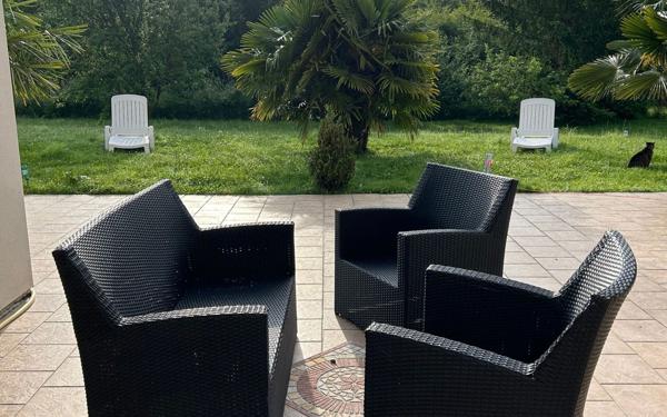 Maison à vendre    8 pièces • 265 m2 Condren