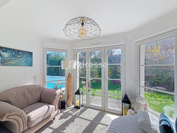 A vendre à Magny le Hongre maison avec piscine - 5 chambres