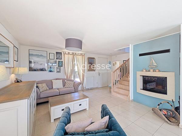 A vendre à Magny le Hongre maison avec piscine - 5 chambres