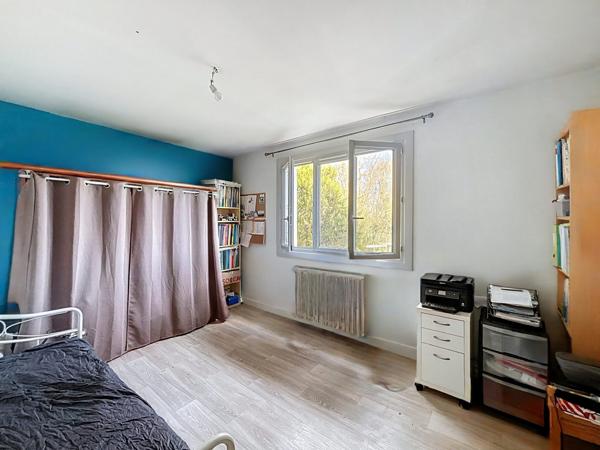 Maison T5 sur 1220 m2 de terrain