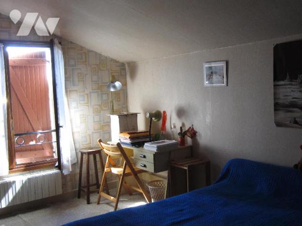 MAISON type 5 dans un quartier tranquille avec garage et jardin avec proximité des commerces-écoles