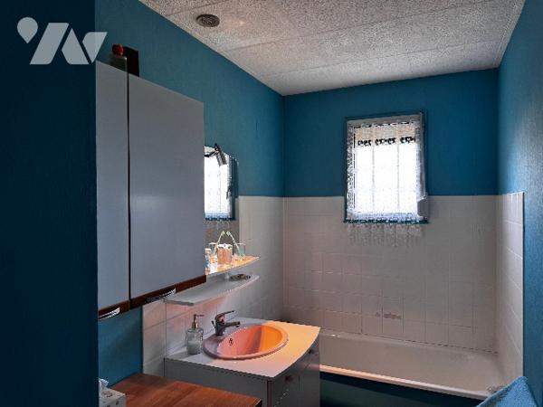 Maison de plain-pied.