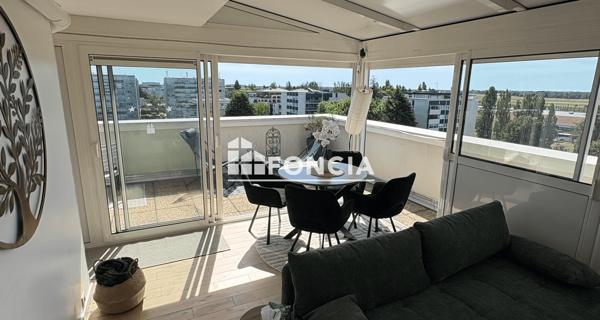 Location Appartement meublé 3 pièces 51.21 m² - Vélizy-villacoublay 78140