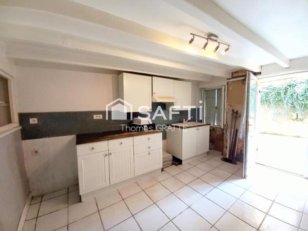 A Sarlat maison de ville sur 3 niveaux