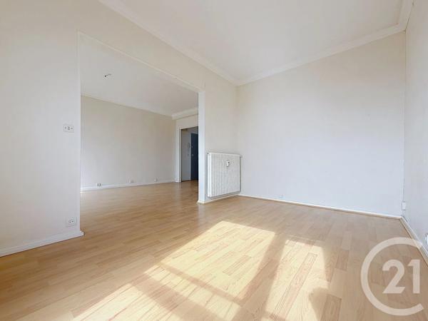 Appartement T3 à vendre  3 pièces - 54,21 m 2   REIMS  - 51