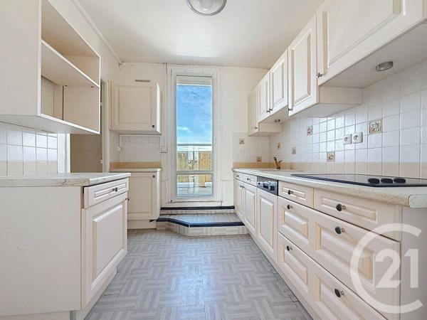 Appartement T3 à vendre  3 pièces - 54,21 m 2   REIMS  - 51