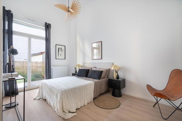 Appartement avec jardin et terrasse
