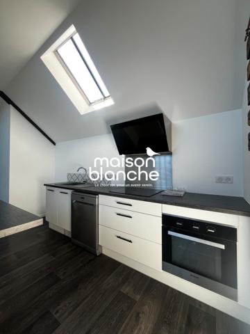 APPARTEMENT T 3 - SAUMUR CENTRE -