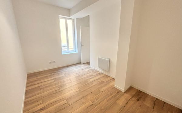 Appartement à louer    3 pièces • 44,27 m2 Lisle-sur-Tarn