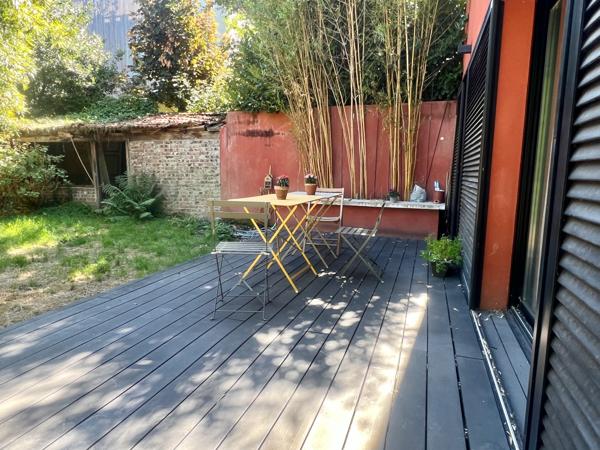 Grande maison d'architecte avec jardin