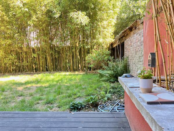 Grande maison d'architecte avec jardin