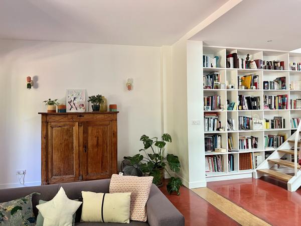 Grande maison d'architecte avec jardin