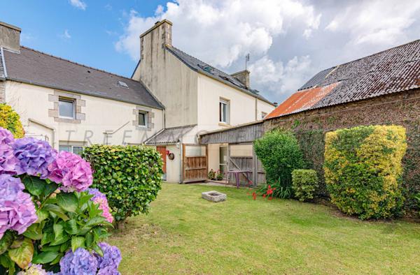 Autre 10 pièce(s) 8 chambre(s) 368 m²