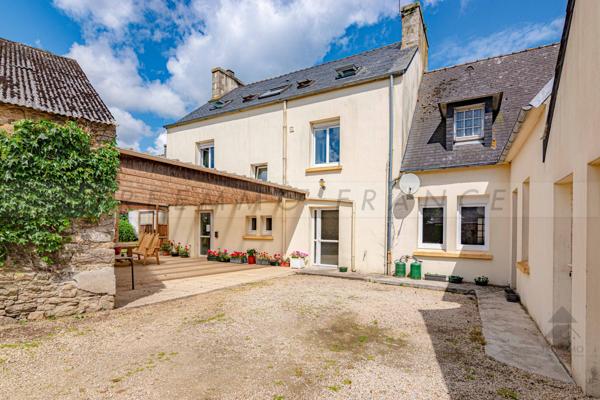 Autre 10 pièce(s) 8 chambre(s) 368 m²
