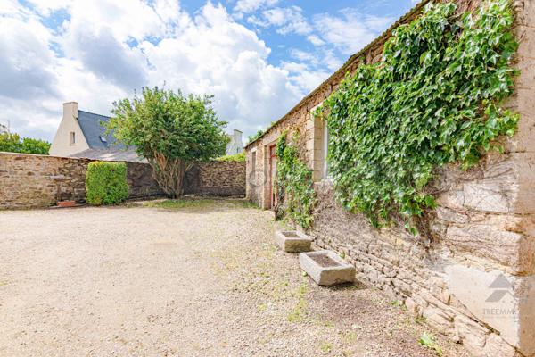 Autre 10 pièce(s) 8 chambre(s) 368 m²