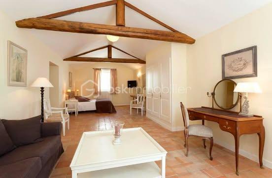 Domaine de 1 500 m²