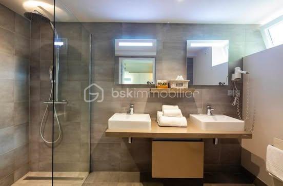 Domaine de 1 500 m²