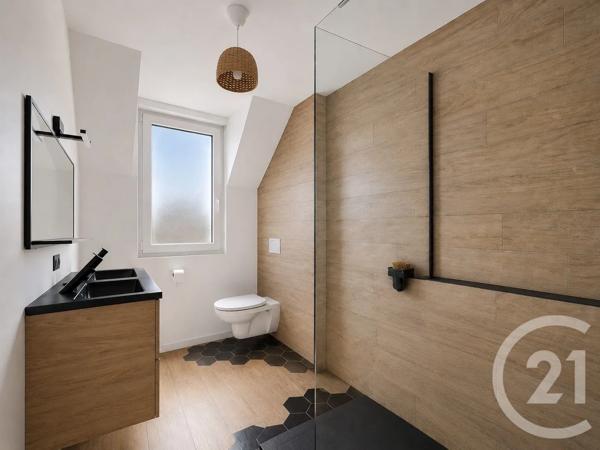 Maison à vendre  6 pièces - 130,44 m 2   MONTMAGNY  - 95