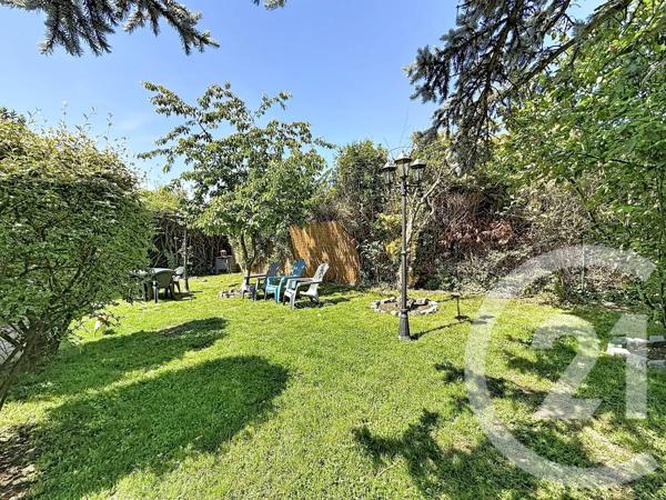 Maison à vendre  6 pièces - 130,44 m 2   MONTMAGNY  - 95