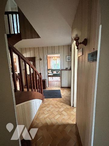 Maison à Vendre à Carentan-les-Marais (50500) en Manche (50)

Cette maison possède une surfac...