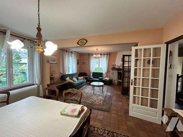 Maison à Vendre à Carentan-les-Marais (50500) en Manche (50)

Cette maison possède une surfac...