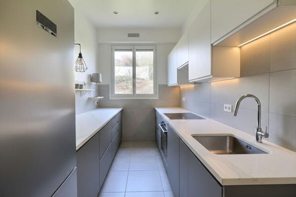 Dernier étage avec Vue Exceptionnelle Le Mesnil-Le-Roi 4 pièce(s) 101 m2