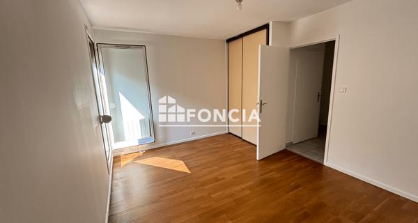 Location Appartement 3 pièces 73 m² - Lyon 69005
