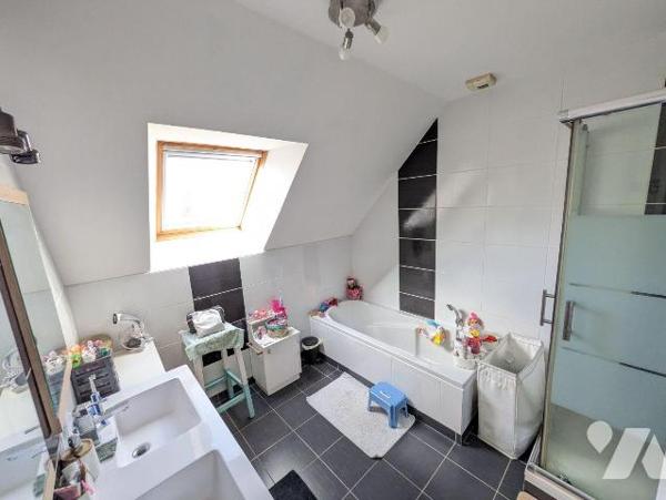 EXCLUSIVITE ET NOUVEAUTE TRENTE CINQ NOTAIRES ! VOTRE NOTAIRE A BREAL SOUS MONTFORT.
Nous avon...