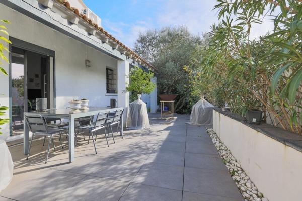 Élégante maison familiale avec espace réception et piscine – Baillargues