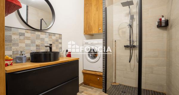 À vendre Appartement 3 pièces 54 m² - Six-fours-les-plages 83140