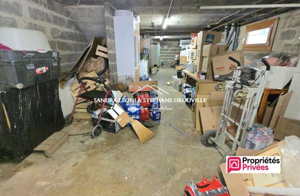 PROCHE MAINTENON CHARMANTE MAISON FAMILIALE de 160 m2, 4 chambres