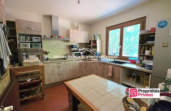 PROCHE MAINTENON CHARMANTE MAISON FAMILIALE de 160 m2, 4 chambres
