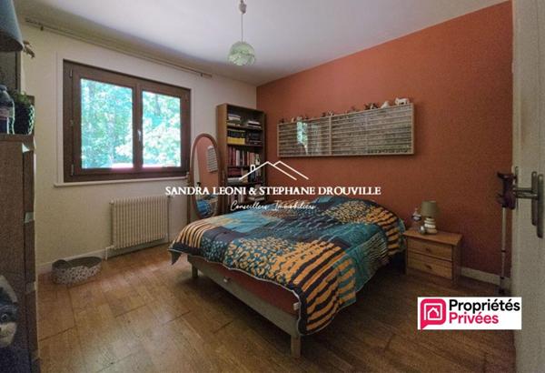 PROCHE MAINTENON CHARMANTE MAISON FAMILIALE de 160 m2, 4 chambres