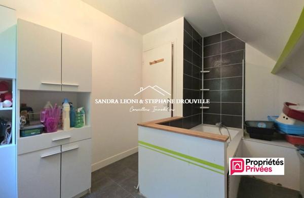PROCHE MAINTENON CHARMANTE MAISON FAMILIALE de 160 m2, 4 chambres