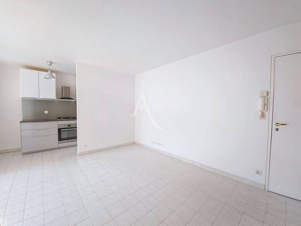 Appartement Roissy En Brie 2 pièce(s) 34.8 m2
