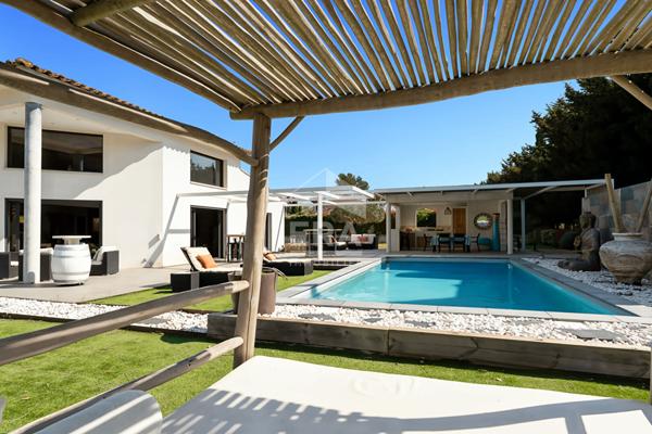 Maison contemporaine CALAS
