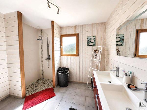 Maison en bois de plain-pied