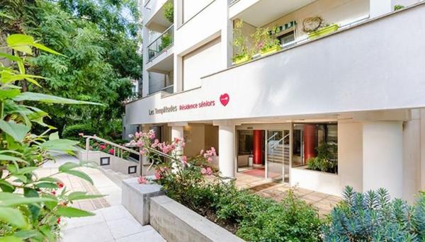 INVESTISSEMENT LOCATIF – OSNY – Résidence Seniors Domus Vi Les Templitudes la Roseraie*** - 5,52% de rentabilité