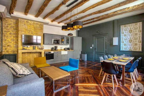 3 Appartements de carateres Sarlat centre