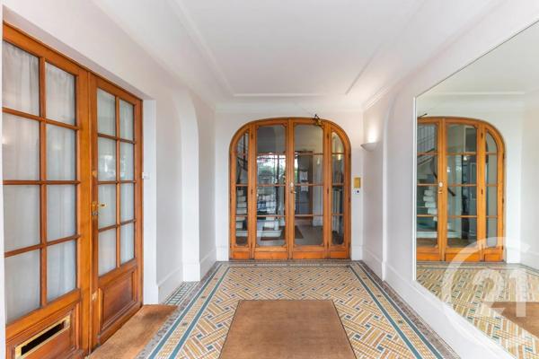 Appartement Chambre à vendre  1 pièce - 12,45 m 2   PARIS  - 75016