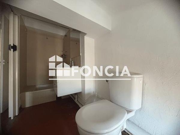 Location Studio 15.66 m² - 97-99 COURS LAFAYETTE Toulon 83000