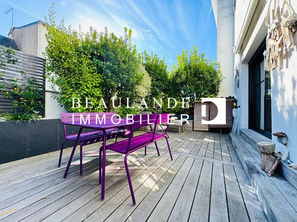 Le Pouliguen - maison rénovée de 106m², vie entre port et marché,  
Le pouliguen 44510