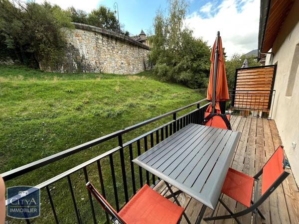 Appartement à louer 2 pièces 41.99m² Albertville (73200)