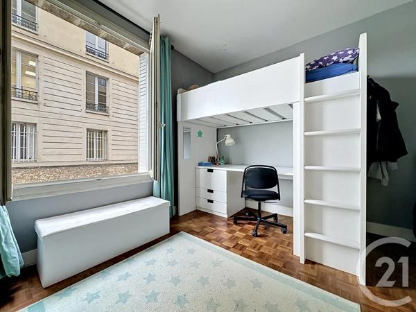 Appartement F4 à vendre  4 pièces - 80,04 m 2   VERSAILLES  - 78