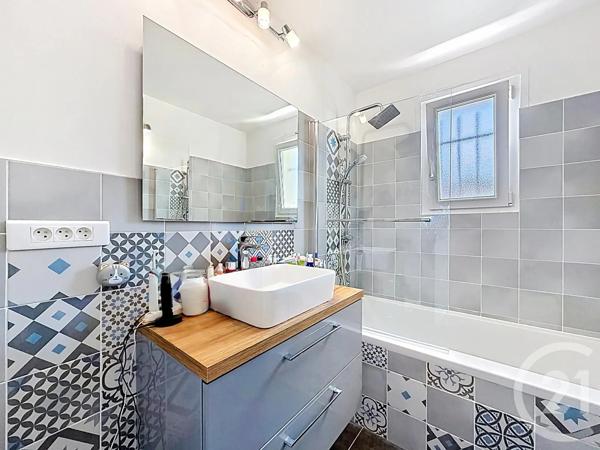 Maison à vendre  5 pièces - 95,30 m 2   OLIVET  - 45